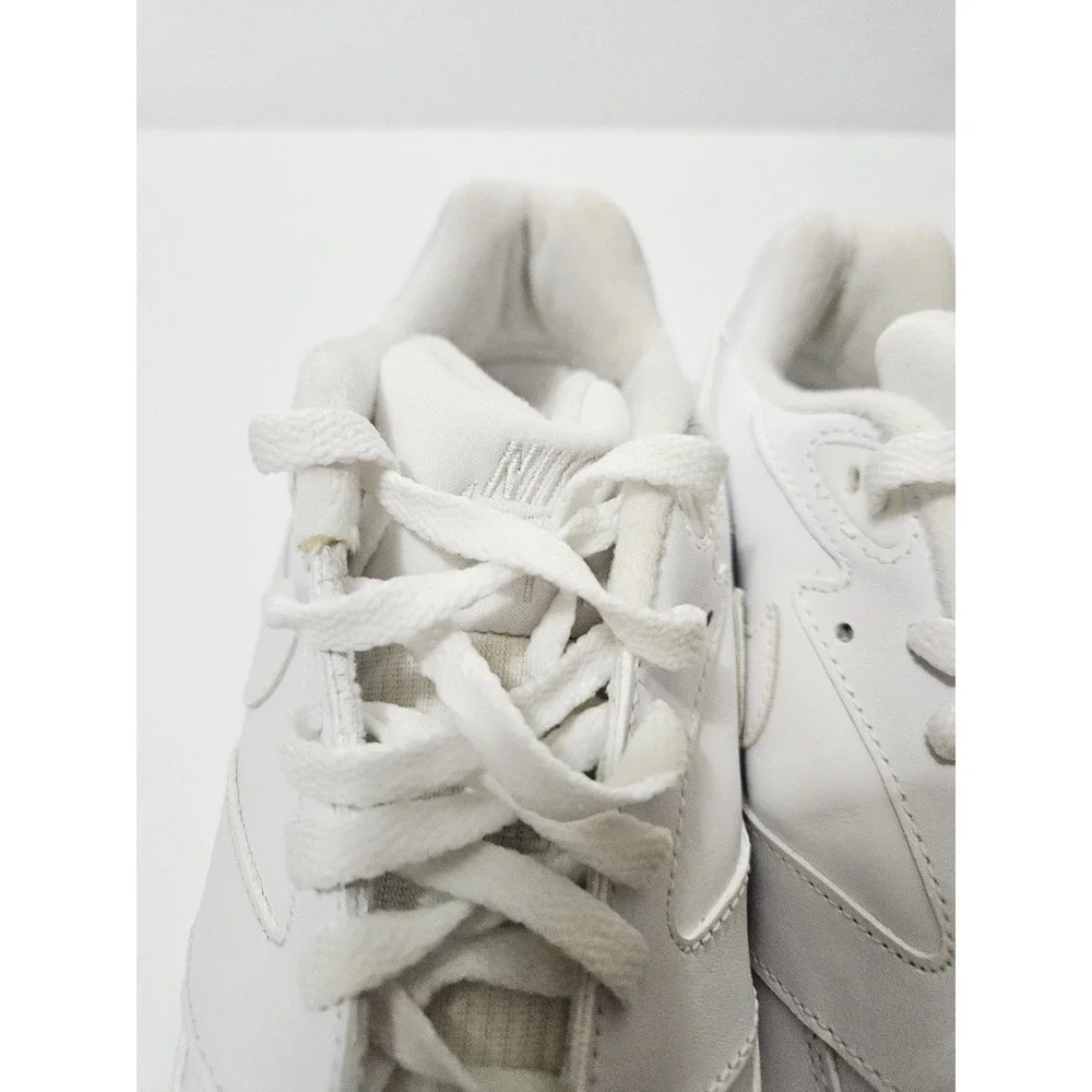 Nike Air Essential Mens Athletic Shoes Size 12‎ Crisp White Uncreased